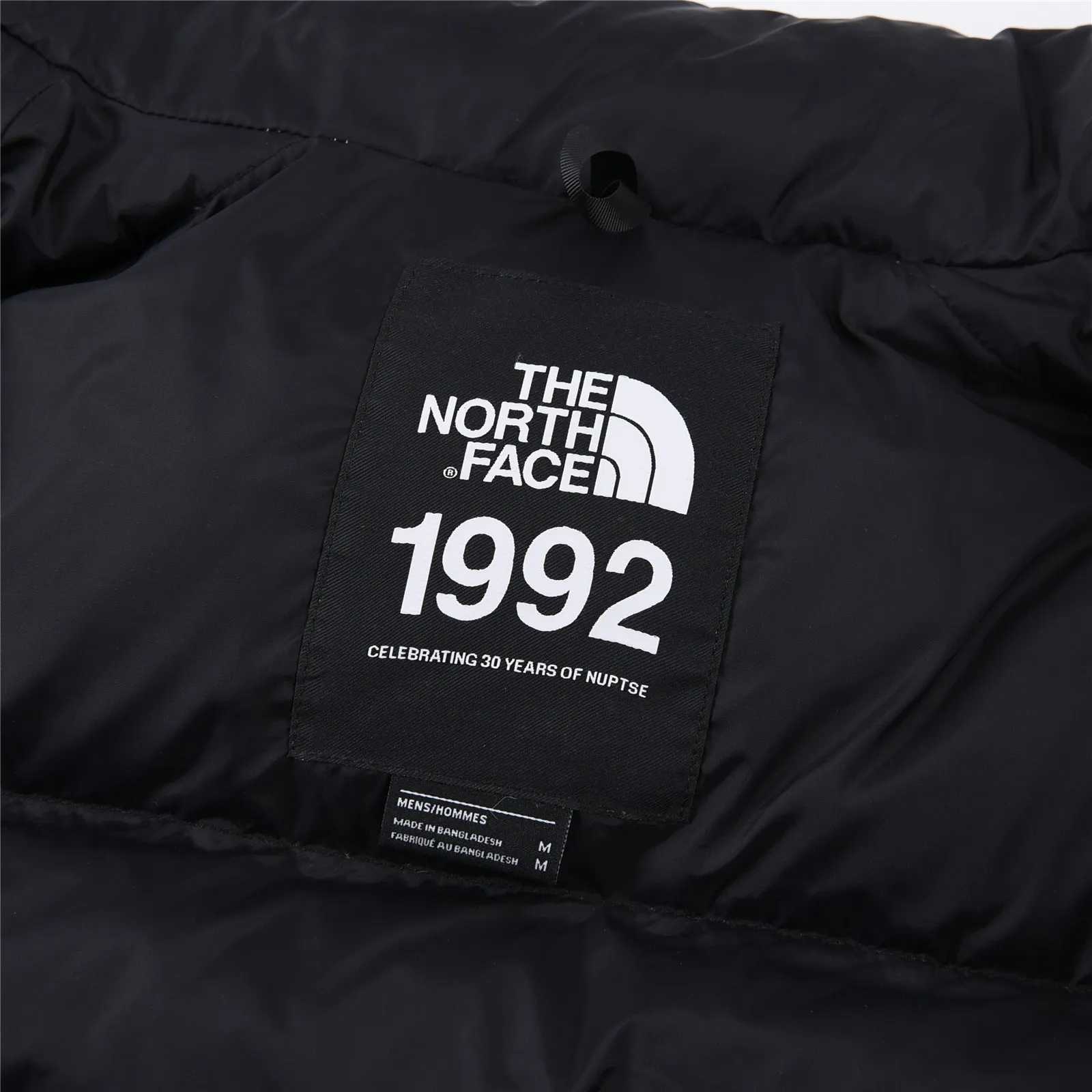 NFC THE NORTH FACE /1992 Black # Same Style# ➖ ， 、 、 、 ！650 ➖ ， 7 ， ， 、 、 ， ！ ➖ 90 ， ，Lightweight ， ！ ➖ 40D ， nylon ， ， ， ！ ➖ YKK ， ， ！ ➖ ， ， ！ SIZE: S-XXL